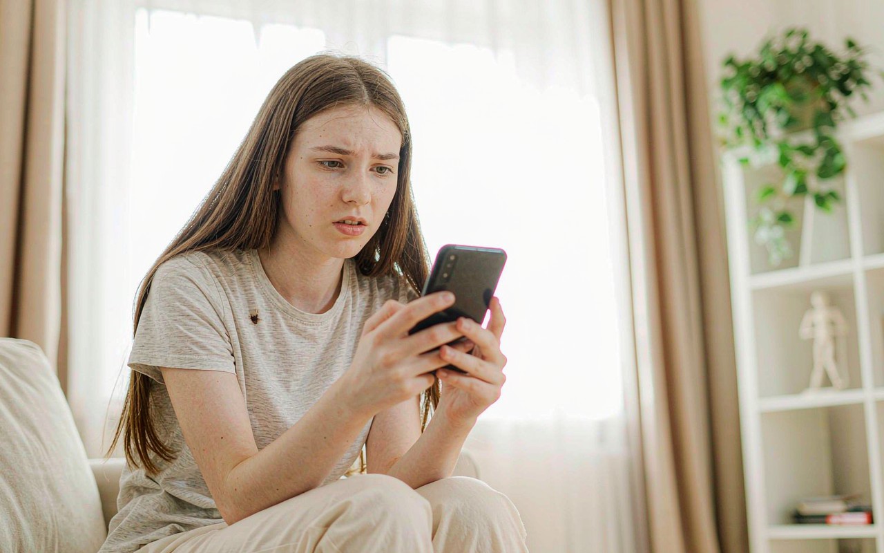 Post-Date Anxiety: What to Do After a First Date Ends