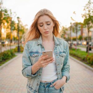 Gaslighting in Dating: 8 Signs You’re Being Manipulated