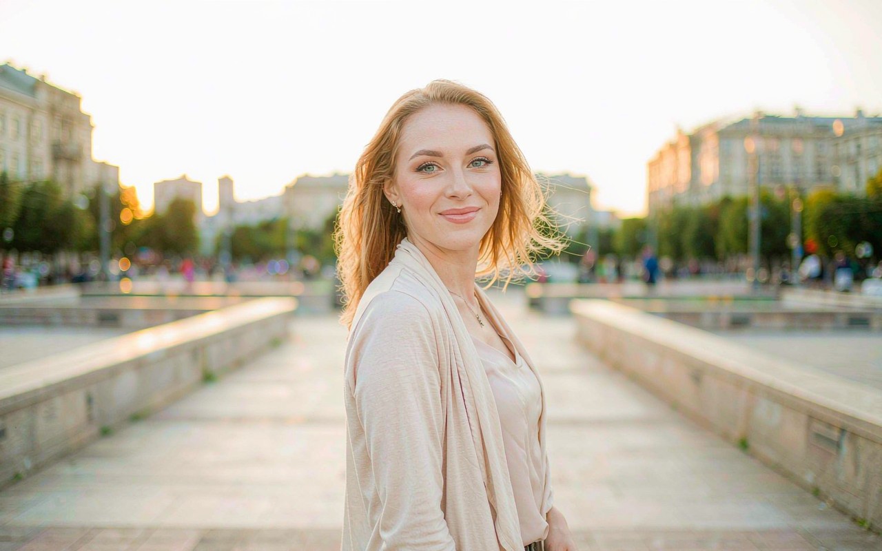 10 Subtle Signs They Want a Second Date (And How to Respond)